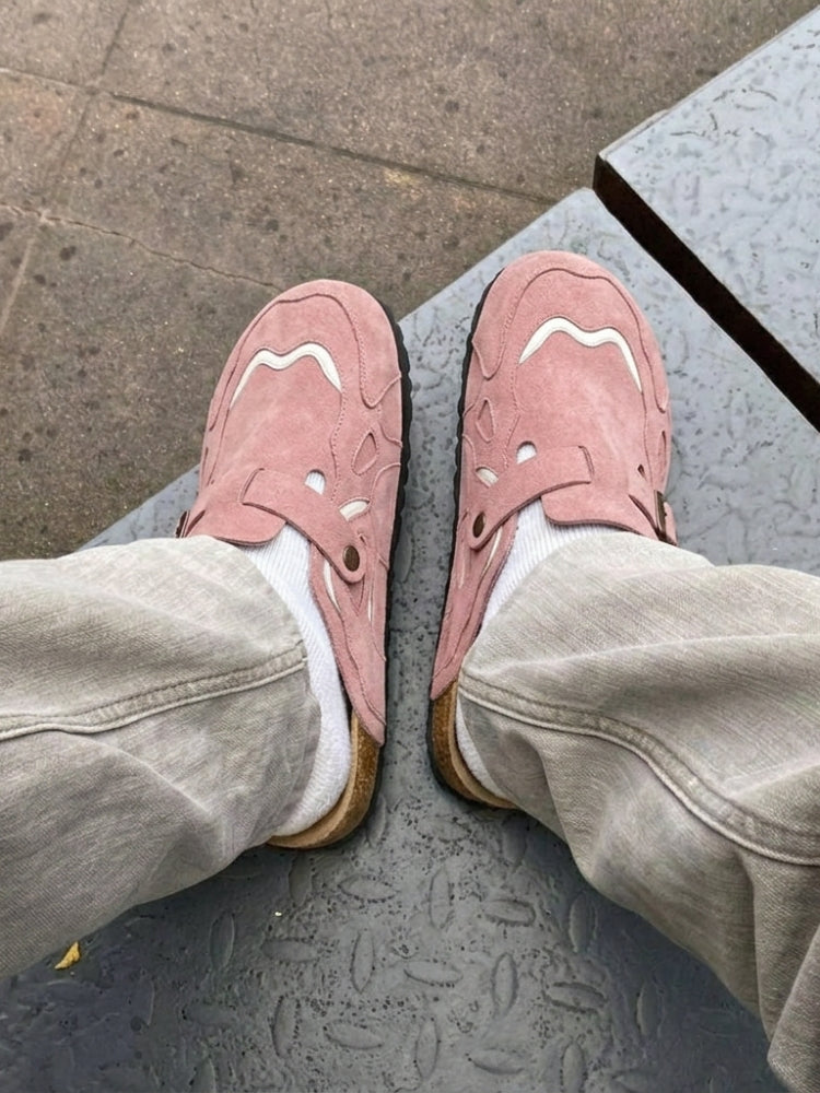 STGALLERY Wavey Clogs