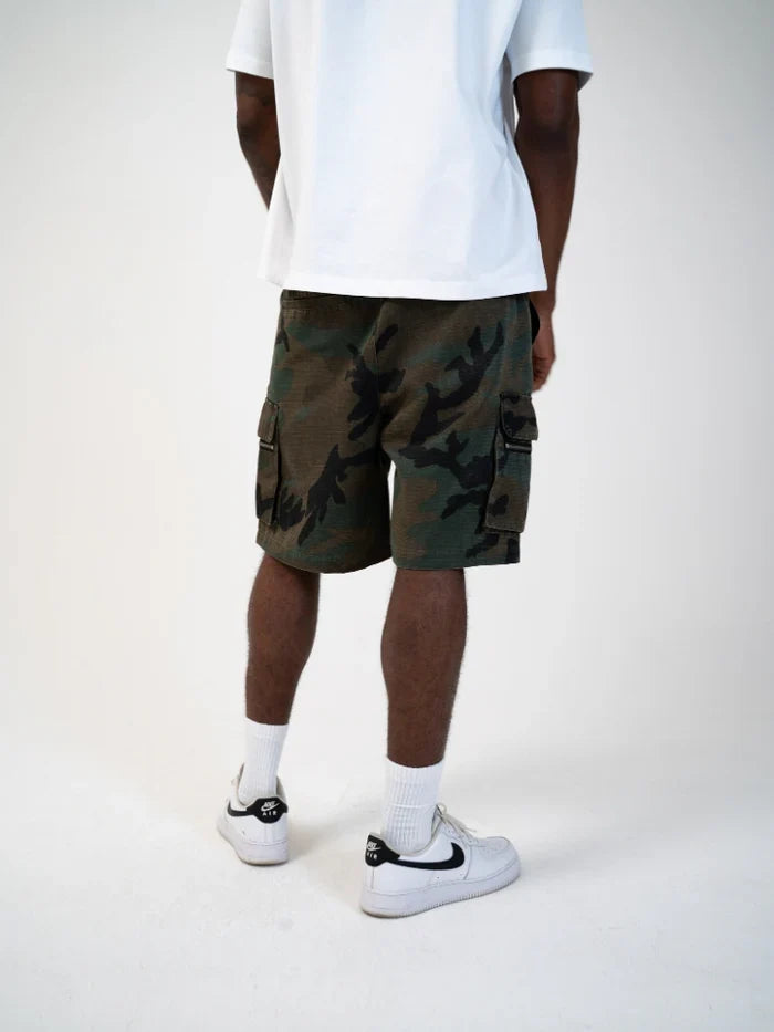 Short Camouflage
